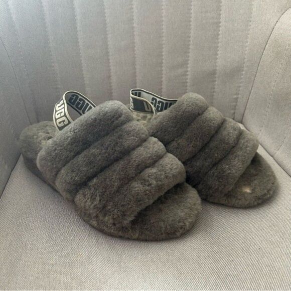 Ugg Fluff Yeah Slippers - Picture 1 of 11